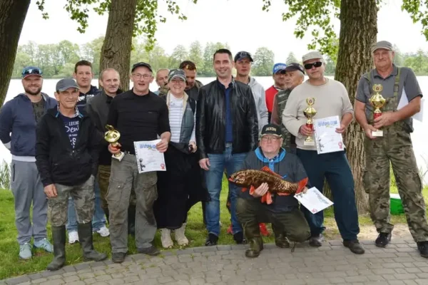 Zawody wędkarskie Feeder & Spławik nad Jeziorem Chełm Dolny