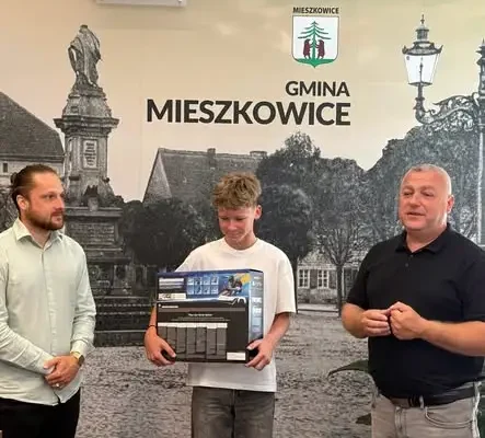 PlayStation 5 wręczone najaktywniejszemu użytkownikowi GoMeetify w gminie Mieszkowice