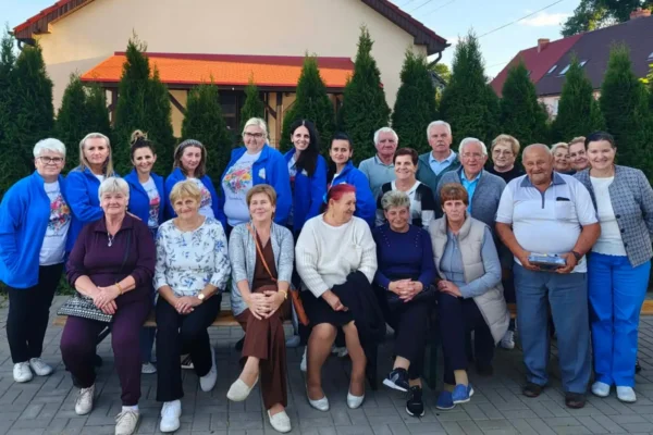Jesienne spotkanie seniorów w Garnowie zorganizowane przez KGW Nawodna