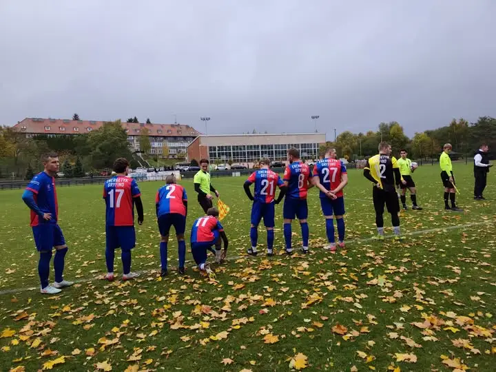 Energetyk II Gryfino przegrywa z Czarnymi Szczecin 1:3. Seria zwycięstw przerwana