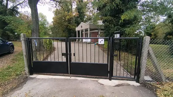 Gmina Banie przygotowuje cmentarze komunalne na Dzień Wszystkich Świętych