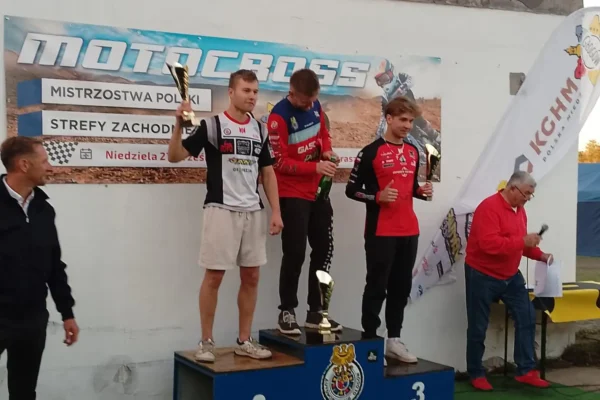 Motocross: Klub Motorowy Chojna wicemistrzem Strefy Polski Zachodniej